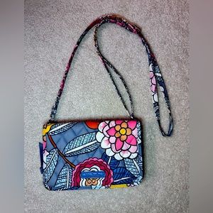 Vera Bradley Floral RFID Crossbody Wallet Convertible Small Bag